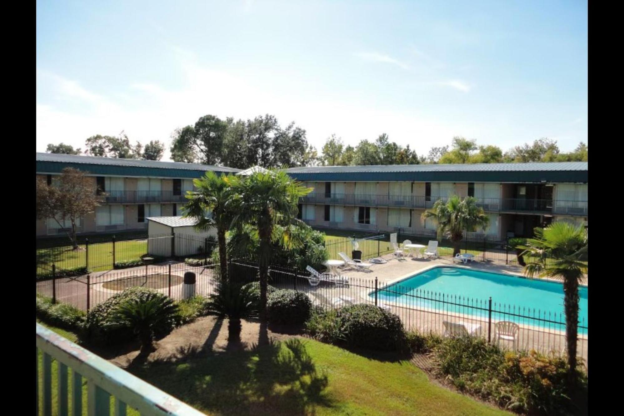 Oyo Hotel Audubon Baton Rouge Port Allen I-10 Extérieur photo
