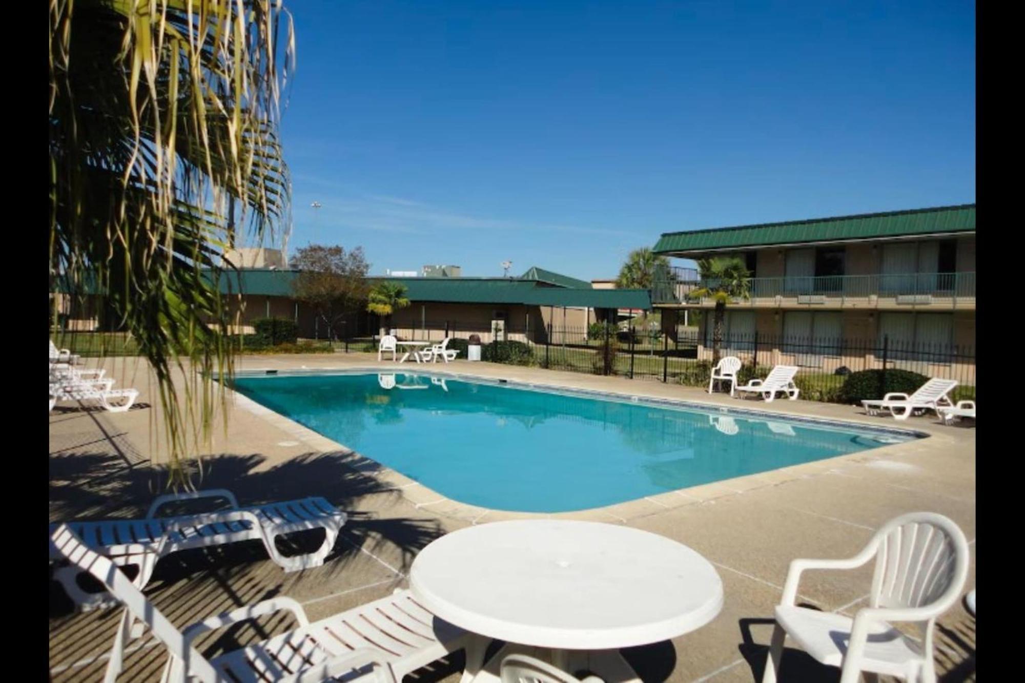 Oyo Hotel Audubon Baton Rouge Port Allen I-10 Extérieur photo